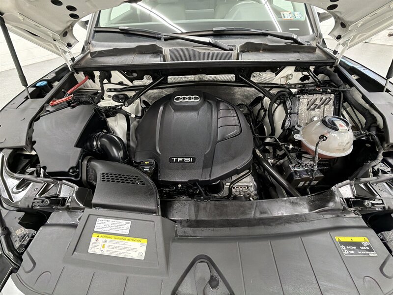 Used 2019 Audi Q5 2.0T Premium Plus w/ Premium Plus Package AWD/4WD image 9