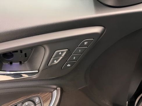 Used 2024 Chevrolet Malibu LT FWD image 19