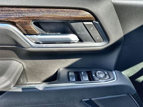 New 2026 GMC Sierra 1500 Elevation image 22
