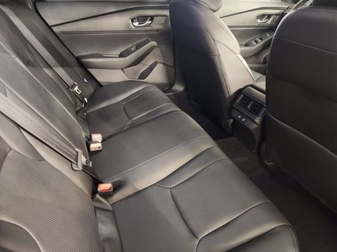 Used 2025 Honda Accord Sport image 30