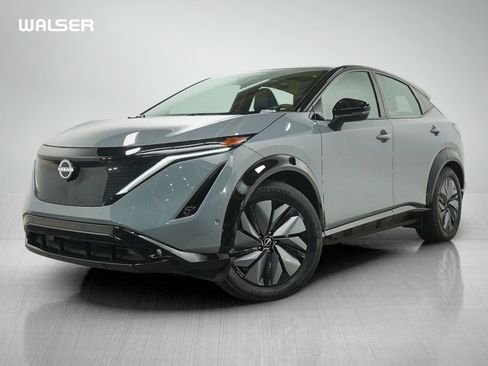 Used 2023 Nissan Ariya AWD/4WD image 1