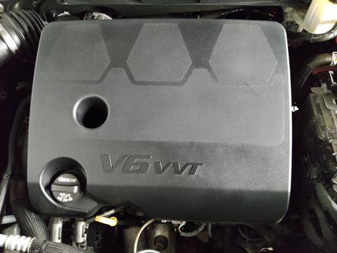 Used 2019 Chevrolet Traverse LS image 30