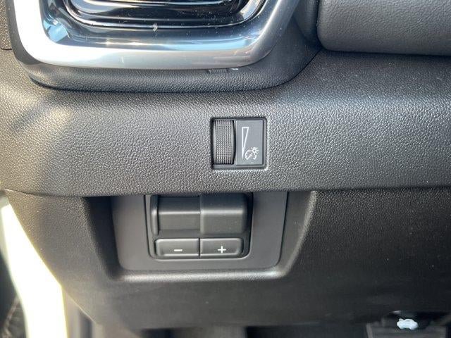 New 2026 GMC Canyon Elevation w/ Technology Package RWD image 20