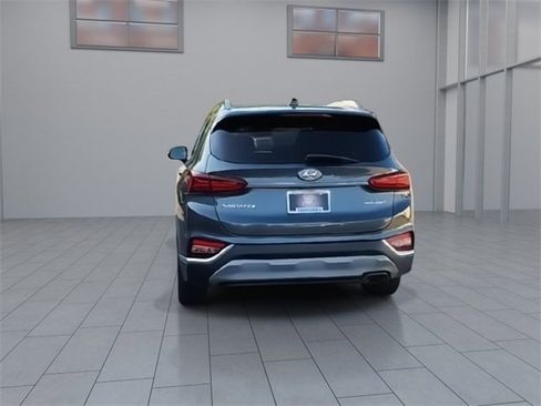 Used 2019 Hyundai Santa Fe Limited image 7