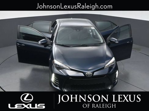 Used 2019 Toyota Corolla SE w/ SE Premium Package FWD image 35