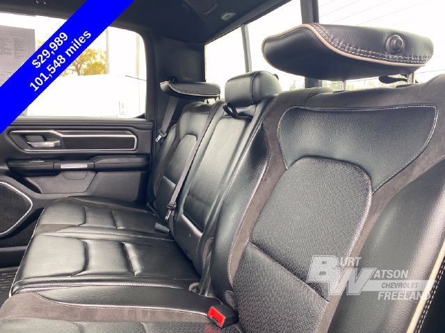 Used 2023 RAM 1500 Laramie AWD/4WD image 16