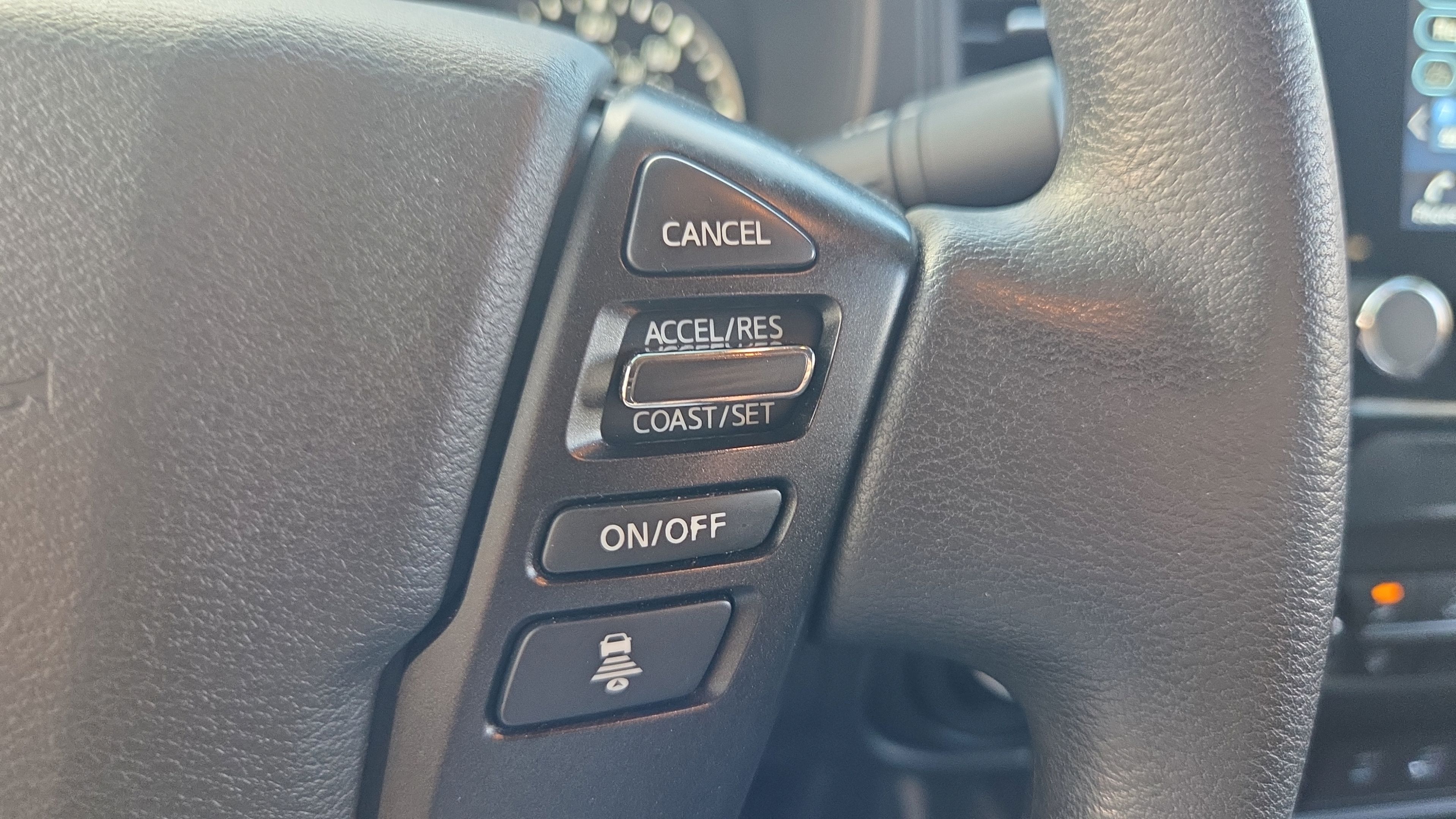 Used 2022 Nissan Frontier S w/ Technology Package AWD/4WD image 30
