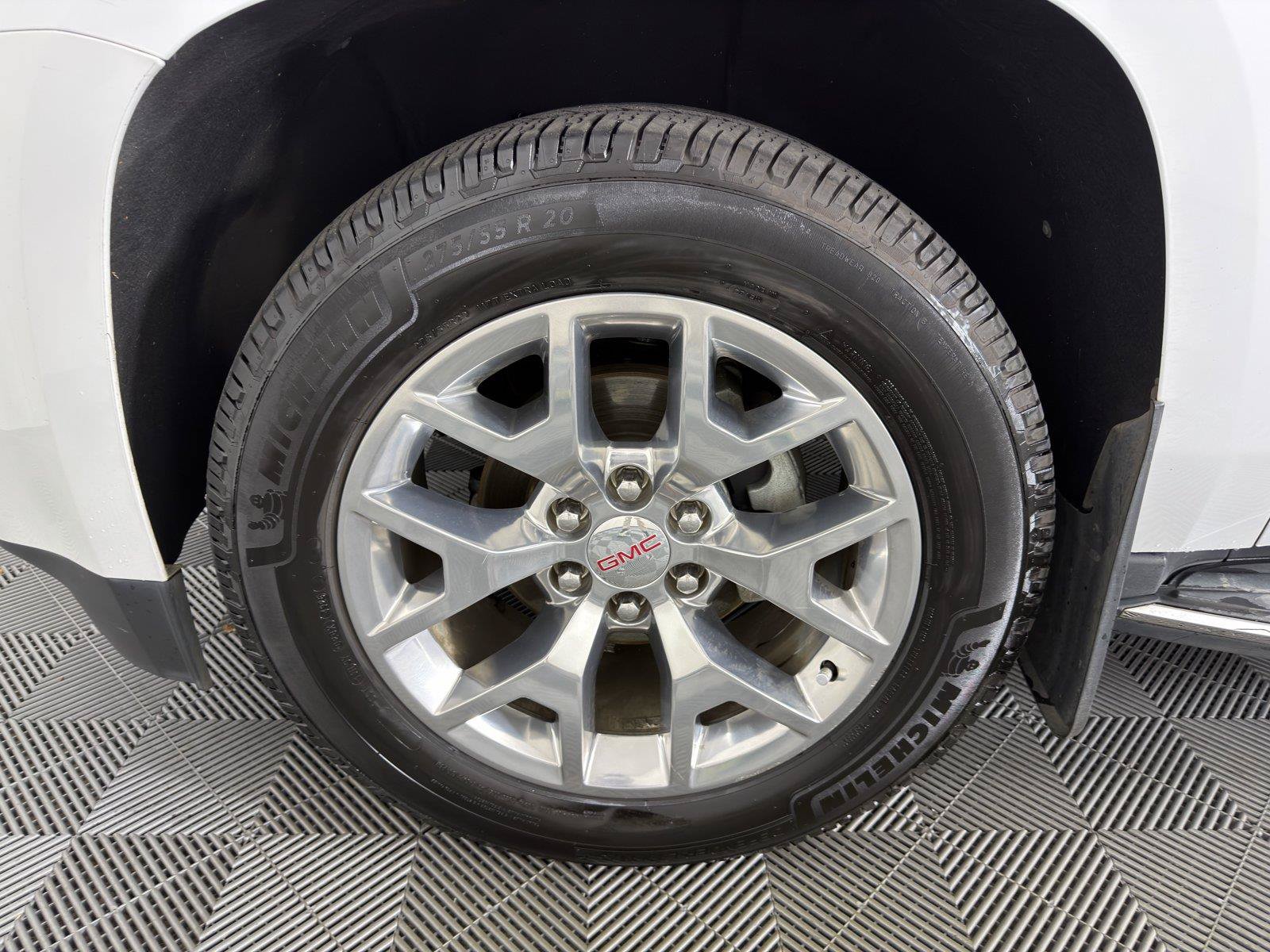 Used 2018 GMC Yukon SLT w/ Open Road Package RWD image 9
