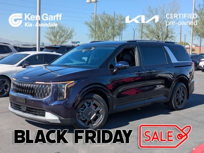 Certified 2025 Kia Carnival EX