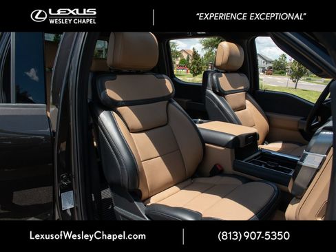 Used 2024 Ford F250 Lariat w/ Lariat Ultimate Package AWD/4WD image 14