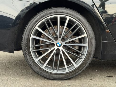 Used 2022 BMW 530i xDrive w/ Convenience Package AWD/4WD image 20