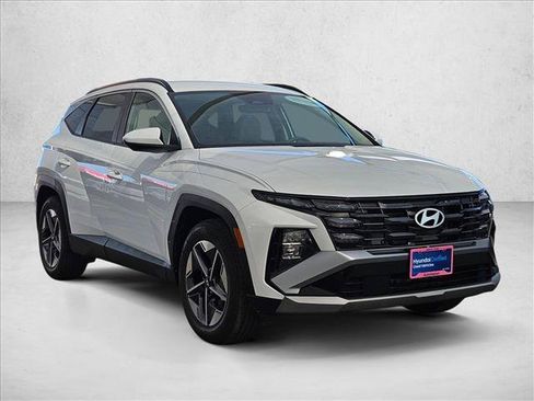 Certified 2026 Hyundai Tucson SEL FWD image 3