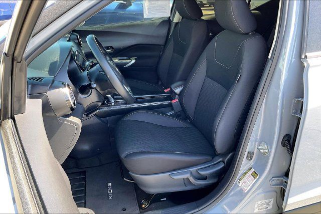 Certified 2023 Nissan Kicks SV FWD image 24