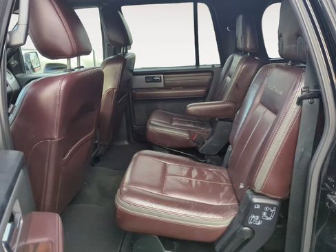 Used 2016 Ford Expedition EL Platinum image 13
