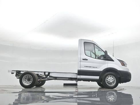New 2026 Ford Transit 350 RWD image 39