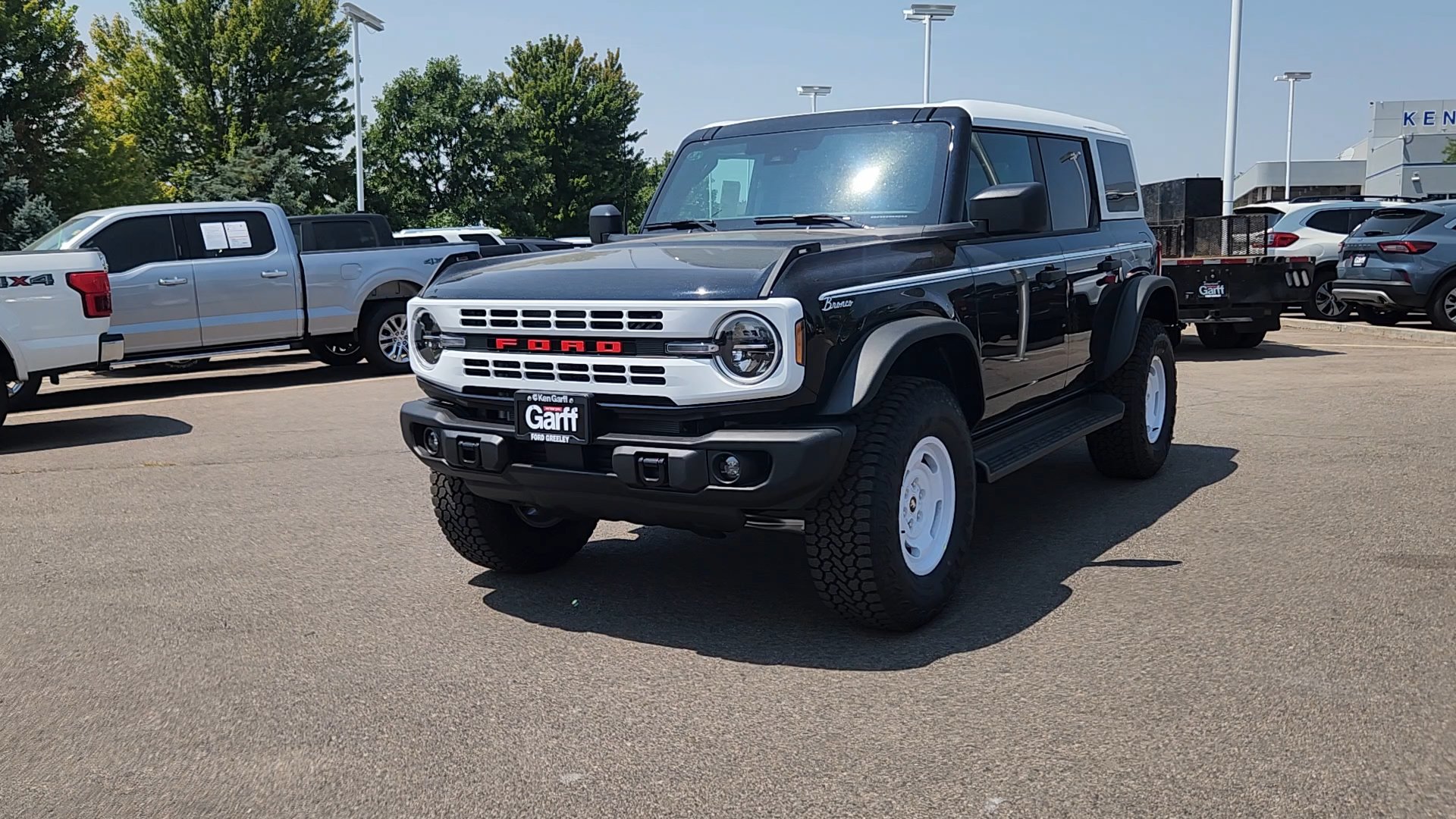 New 2026 Ford Bronco Heritage Edition AWD/4WD image 2