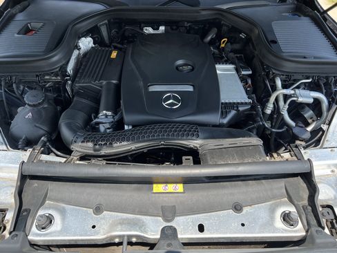 Used 2019 Mercedes-Benz GLC 300 image 36