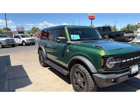 Used 2025 Ford Bronco Outer Banks AWD/4WD image 4