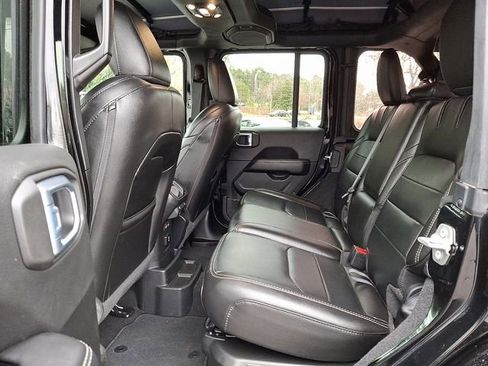 Used 2021 Jeep Wrangler Unlimited Sahara image 11