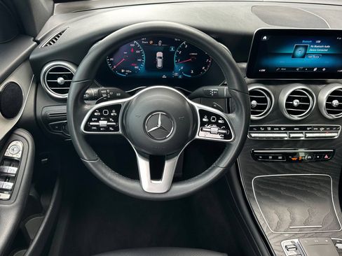 Used 2022 Mercedes-Benz GLC 300 image 13