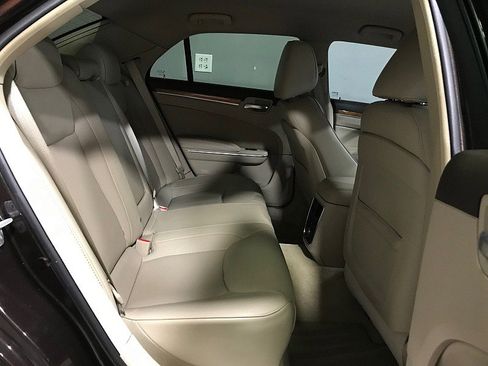 Used 2012 Chrysler 300 Limited w/ Luxury Group RWD image 20