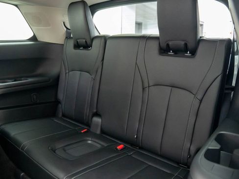 New 2026 INFINITI QX60 Luxe w/ Cargo Package image 18