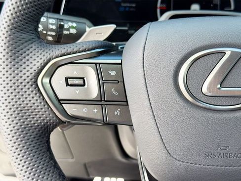 New 2026 Lexus TX 500h AWD image 39