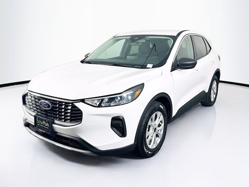 Used 2024 Ford Escape Active FWD image 3