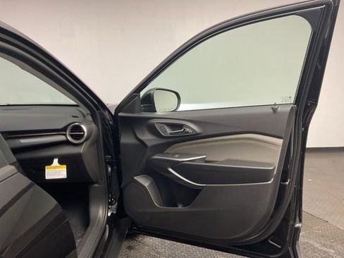 New 2026 Chevrolet Trax ACTIV w/ Driver Confidence Package image 21