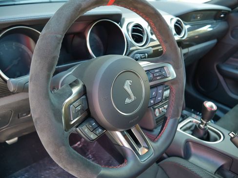 Used 2020 Ford Mustang Shelby GT350R w/ GT350R Equipment Group 920A image 96