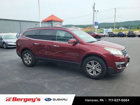 Used 2017 Chevrolet Traverse LT AWD/4WD image 5