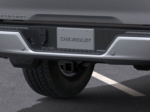 New 2025 Chevrolet Colorado LT w/ LT Convenience Package image 38