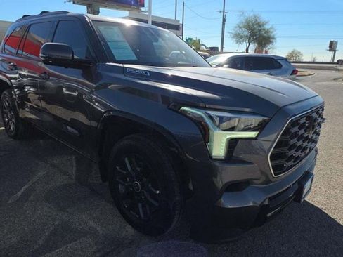 Used 2024 Toyota Sequoia SR5 image 2