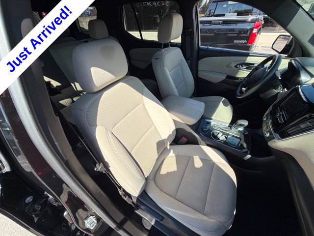 Used 2023 Chevrolet Traverse LS w/ Midnight/Sport Edition FWD image 25