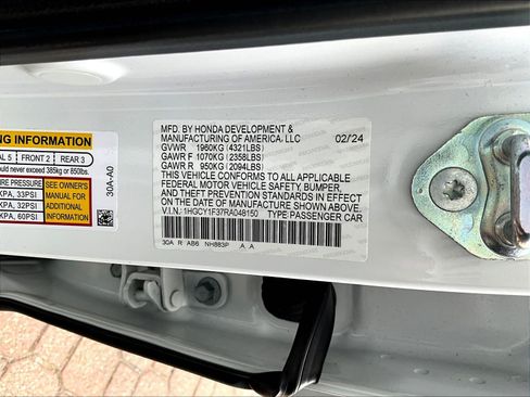 Used 2024 Honda Accord EX image 18