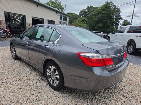 Used 2015 Honda Accord LX image 5