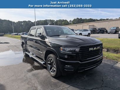Used 2025 RAM 1500 Laramie w/ Sport Appearance Package