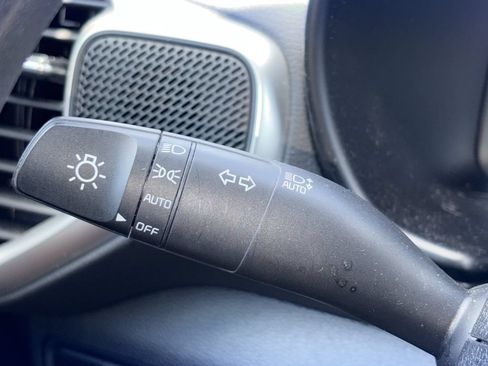 Used 2024 Kia Soul LX w/ Option Group 015 FWD image 9