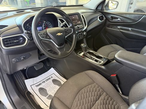Used 2020 Chevrolet Equinox LT AWD/4WD image 9