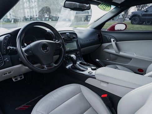 Used 2012 Chevrolet Corvette Grand Sport w/ 3LT Preferred Equipment Group image 17