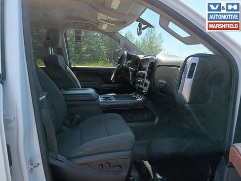 Used 2016 GMC Sierra 2500 SLE w/ SLE Preferred Package AWD/4WD image 22
