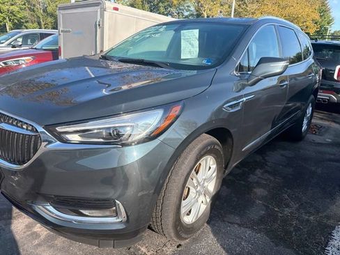 Used 2018 Buick Enclave Essence AWD/4WD image 6