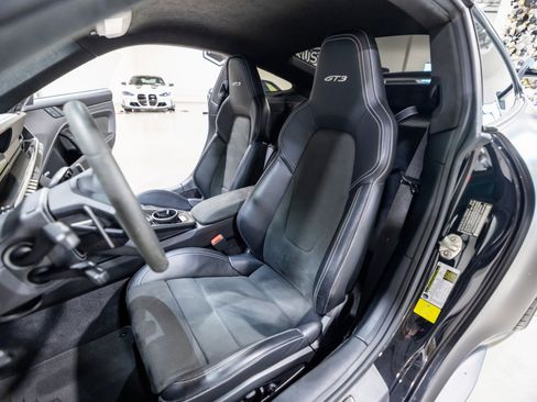 Used 2022 Porsche 911 GT3 image 35