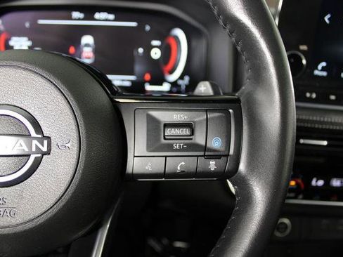 Certified 2023 Nissan Rogue Platinum w/ Platinum Premium Package FWD image 28