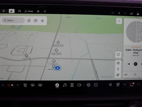 Used 2023 Rivian R1S Adventure image 25