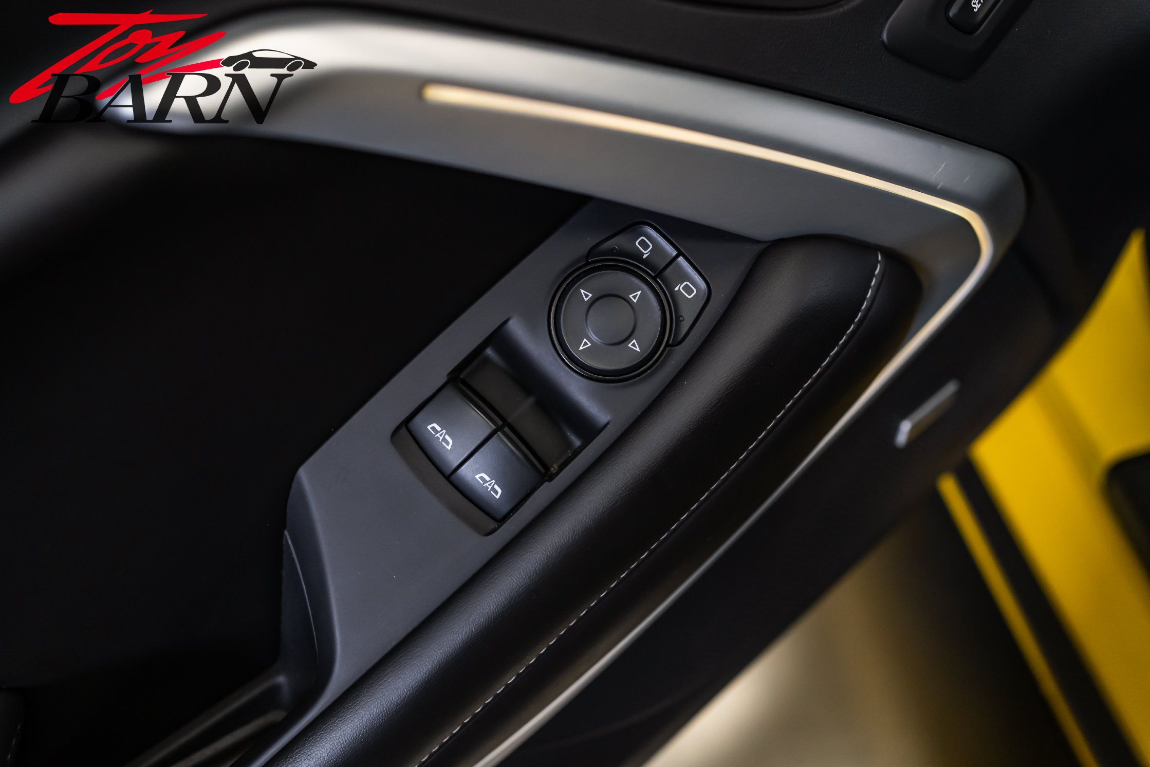 Used 2016 Chevrolet Camaro SS RWD image 20