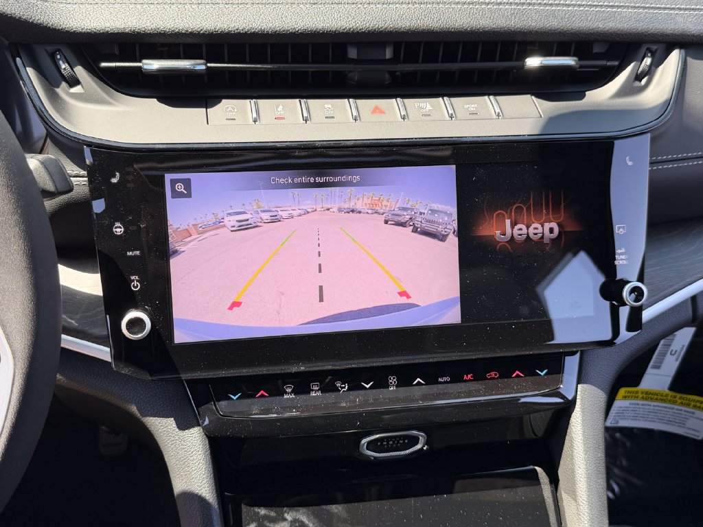 New 2026 Jeep Grand Cherokee Altitude RWD image 14
