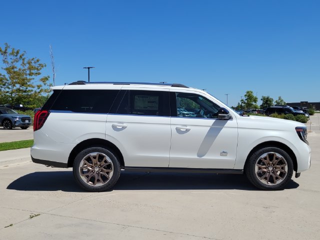 New 2027 Ford Expedition King Ranch AWD/4WD image 2