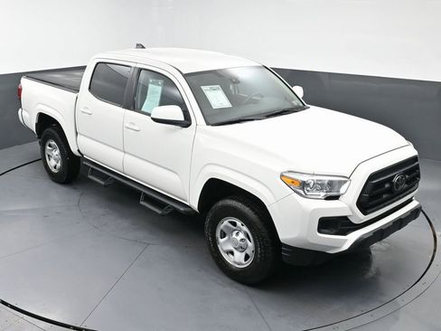 Used 2022 Toyota Tacoma SR w/ SR Convenience Package image 38