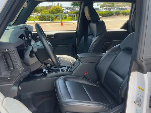 Used 2025 Ford Bronco Big Bend AWD/4WD image 8